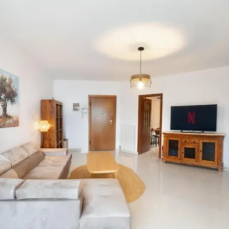 The Optimal View 2 Bedroom Seaview Апартамент Peraía