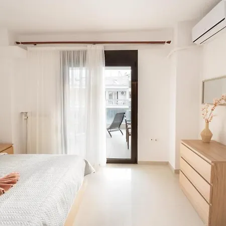 The Optimal View 2 Bedroom Seaview Апартамент Peraía